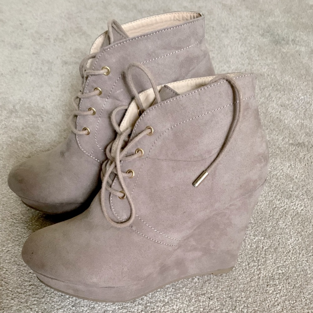 Mauve Colored Closed Toe Bootie Wedged Heel